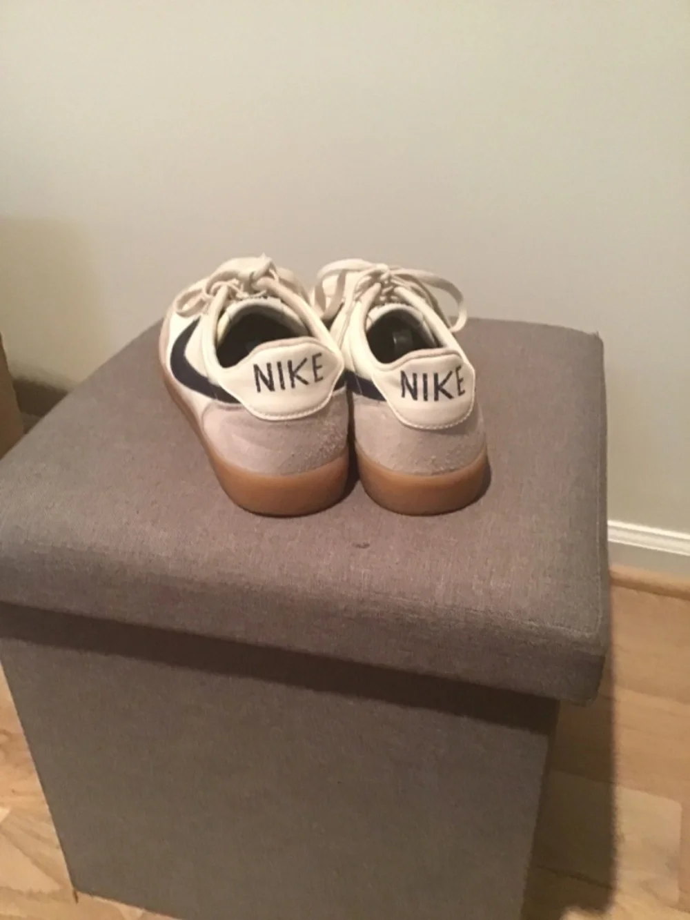 Nike Killshot 2 White and Navy size 11